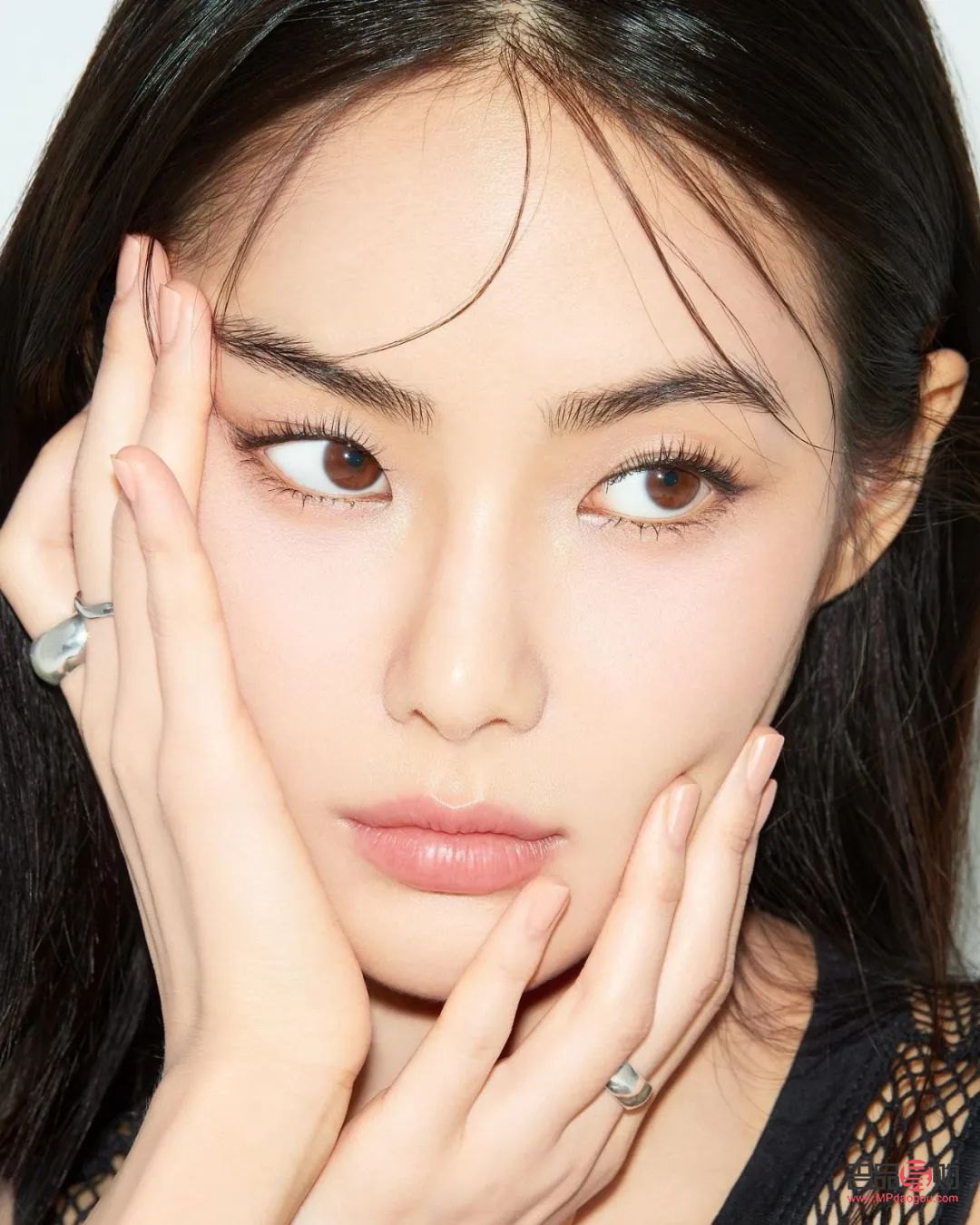 桌面彩妝怎么打光(桌面彩妝怎么打光的)