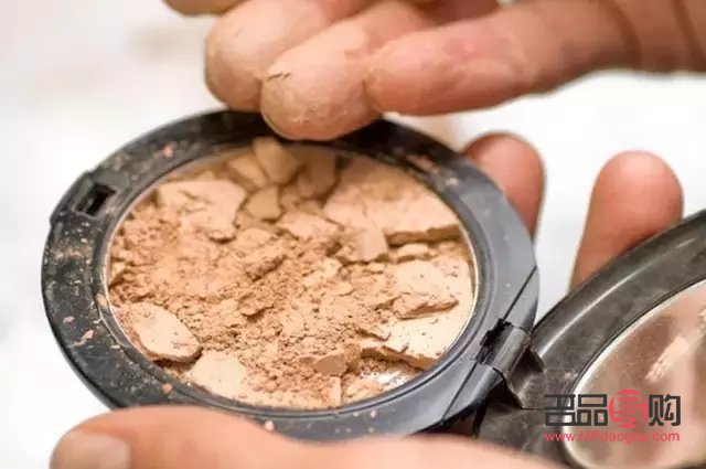 彩妝過(guò)期怎么處理(彩妝過(guò)期怎么處理掉)