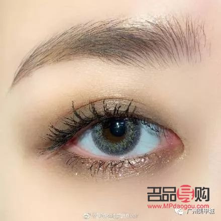 適合上班的眼妝有哪些(適合上班的眼妝有哪些品牌)