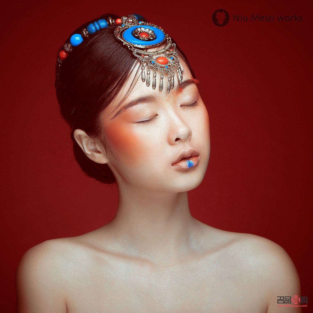 民族彩妝怎么化(民族彩妝怎么化妝好看)