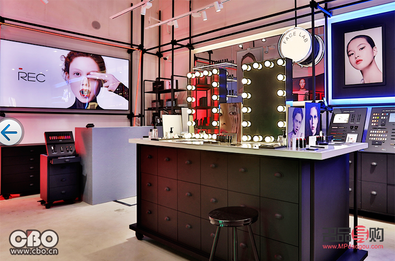 REC彩妝品牌探秘——打造專業(yè)美妝新體驗(yàn)