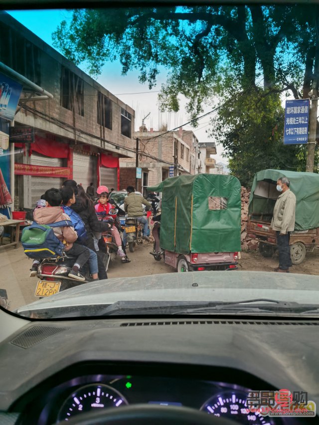 怎么舉報(bào)美容院(怎么舉報(bào)美容院非法使用針劑)
