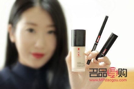 <h3>羽西彩妝怎么畫——打造迷人妝容的詳細指南</h3>