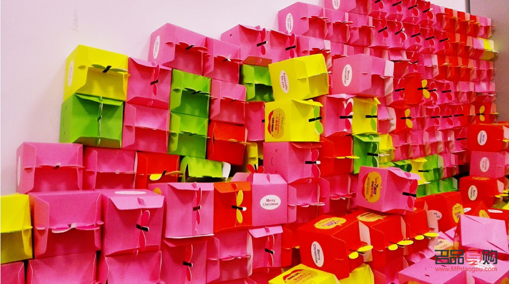 如何展現(xiàn)禮物墻(如何展現(xiàn)禮物墻的美)