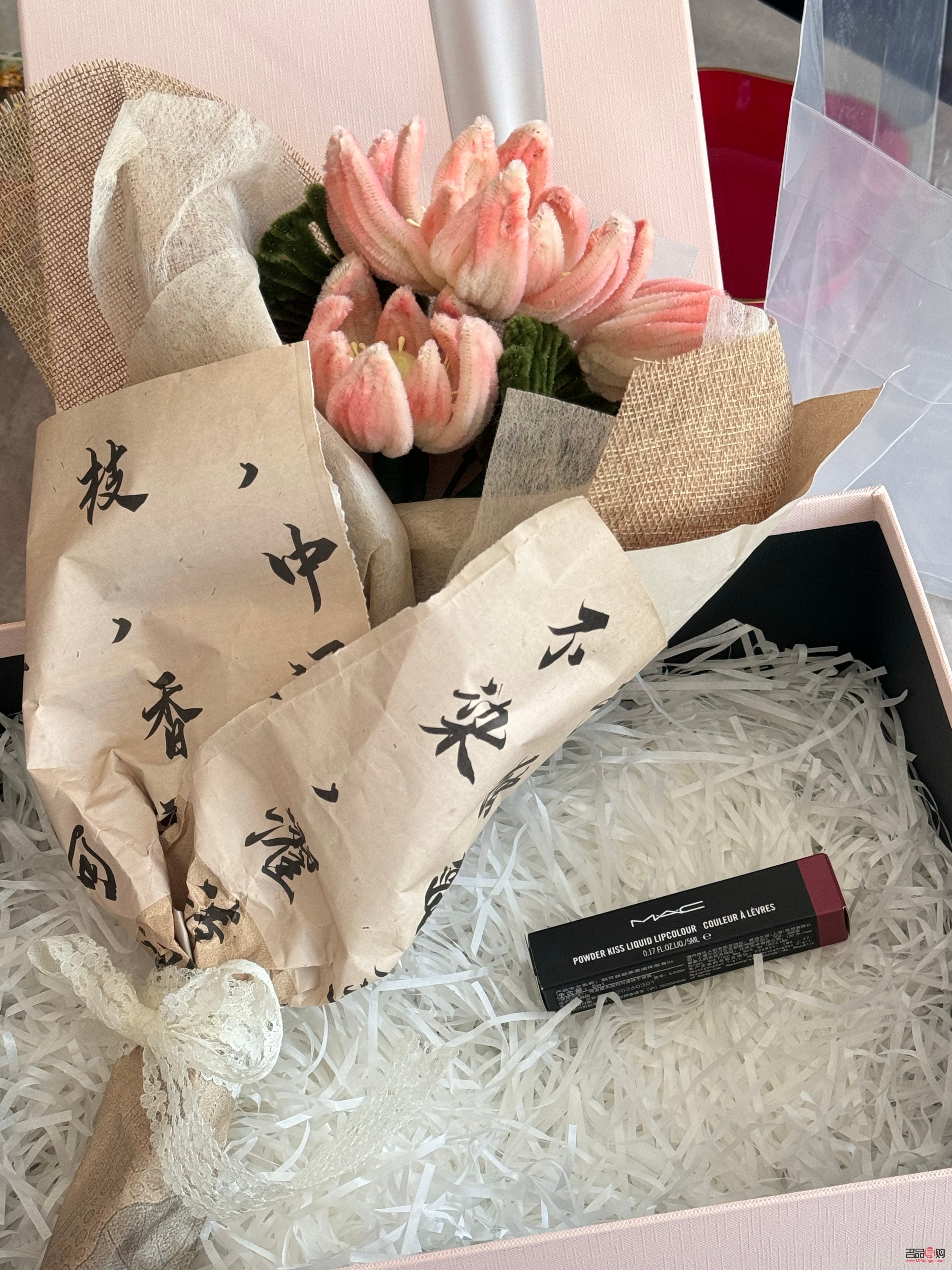 潤六月送什么生日禮物(潤六月的生日怎么過)