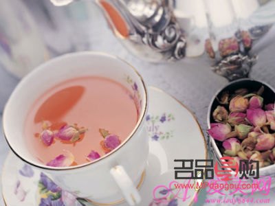 <h3>揭秘美容養(yǎng)顏茶，泡出靚麗人生</h3>