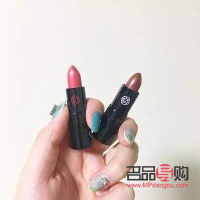 彩妝小樣怎么處理(彩妝小樣是什么意思)