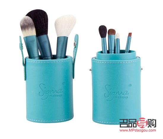 彩妝刷如何用(彩妝刷的使用方法)