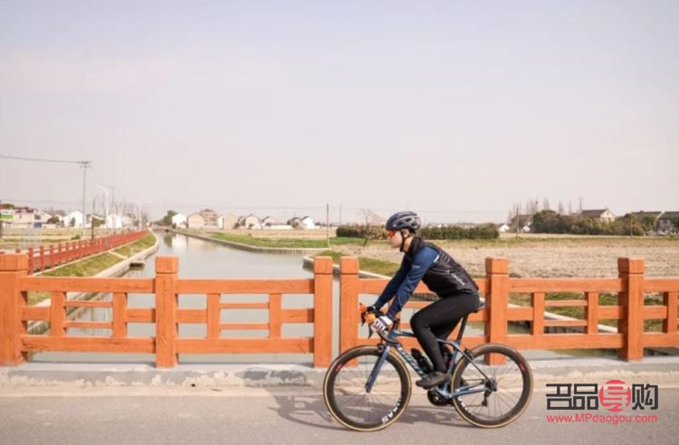 朋友要遠(yuǎn)行送什么禮物(朋友要遠(yuǎn)行送什么禮物比較合適)