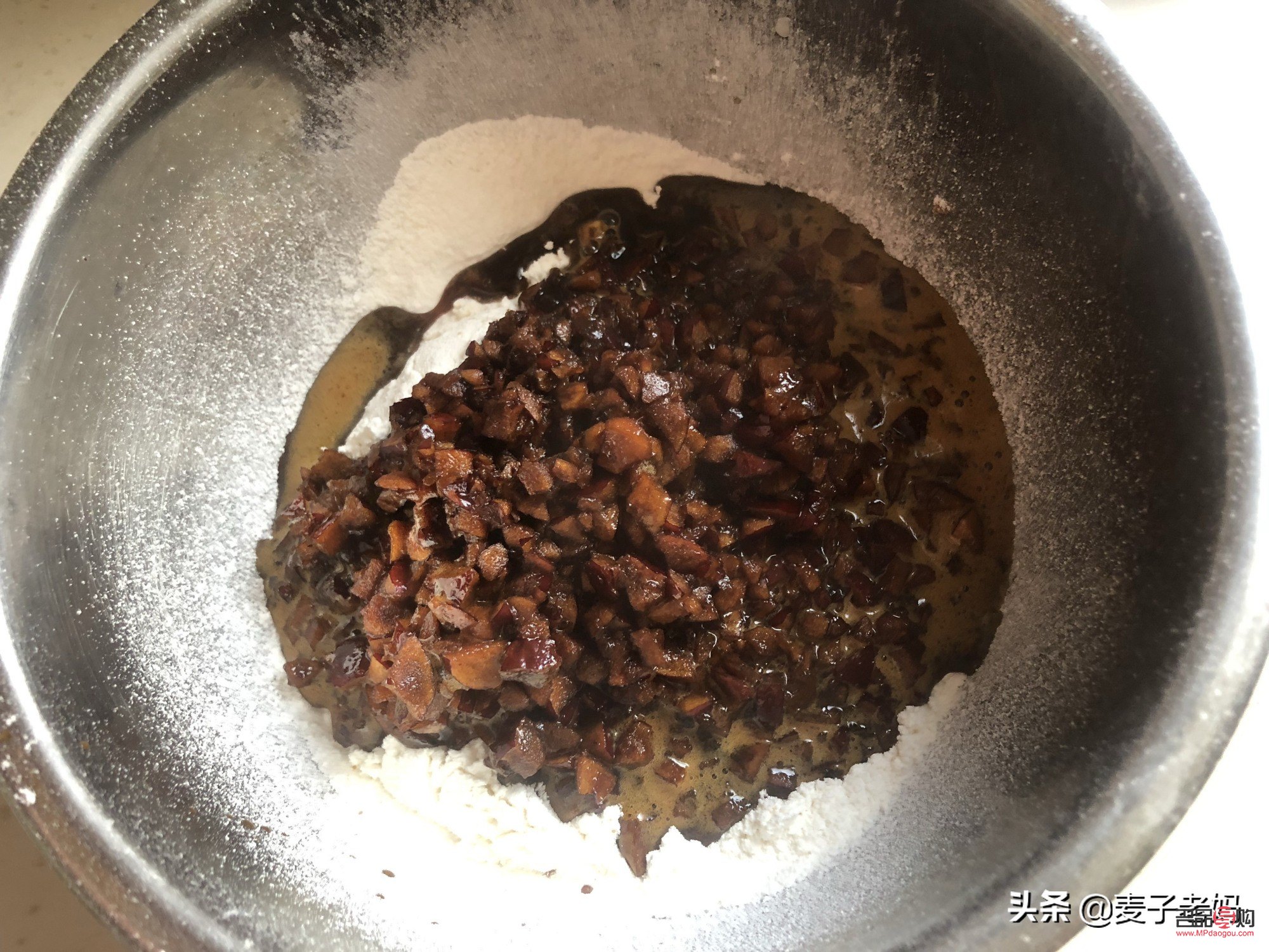 面粉為什么能美容(面粉為什么能美容養(yǎng)顏)