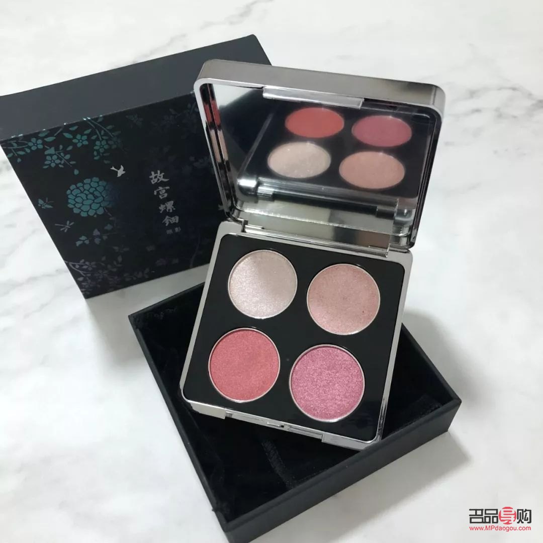 <h3>教你怎么畫彩妝——彩妝新手必學(xué)的技巧與步驟</h3>