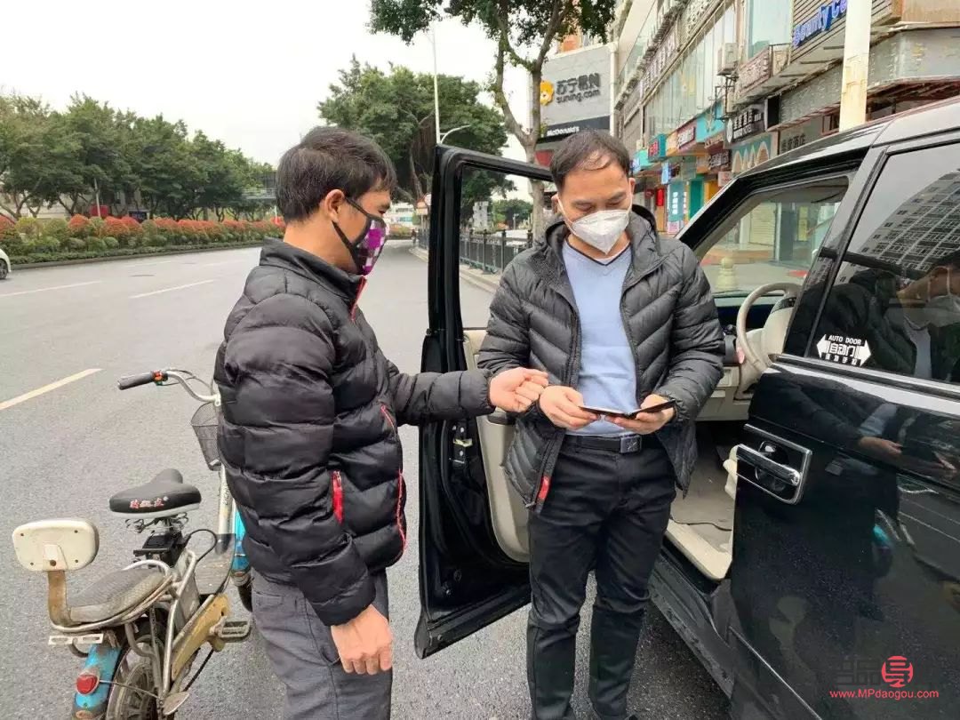 美容師需要啥證(美容師需要啥證件和材料)