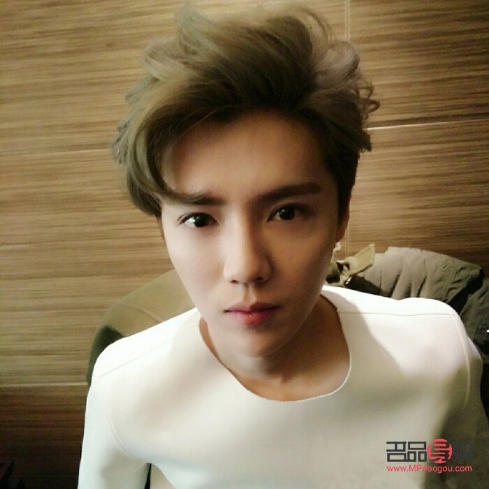 <h3>什么年齡割雙眼皮最好女生</h3>