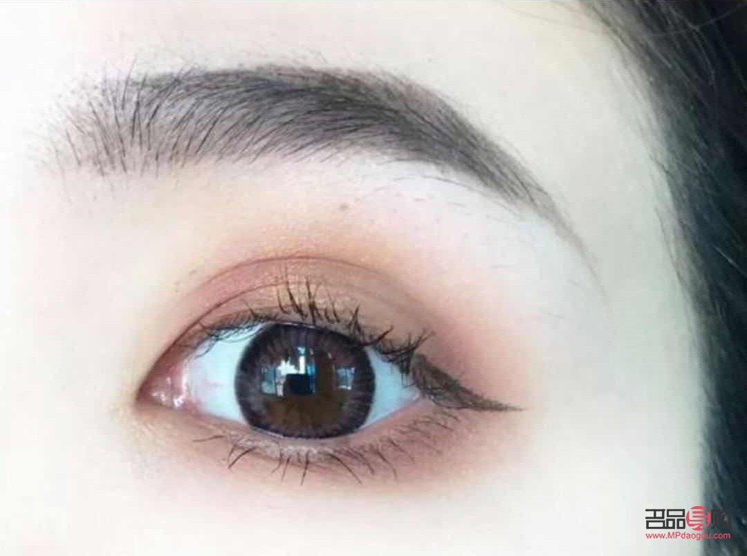 眼部彩妝怎么化(眼部彩妝怎么化妝)