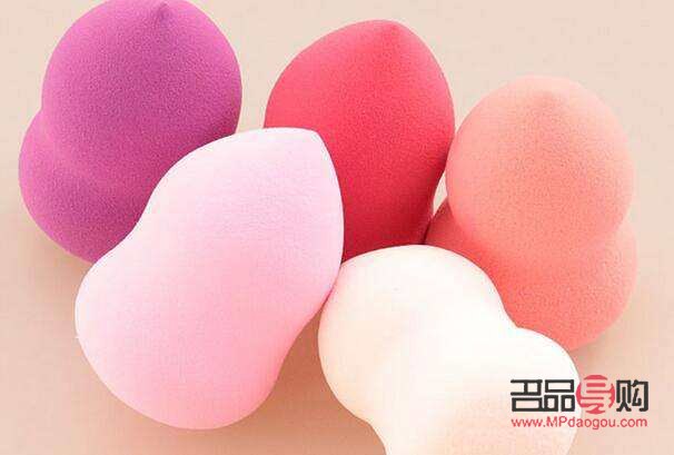 彩妝蛋怎么挑選(彩妝蛋什么形狀的好)