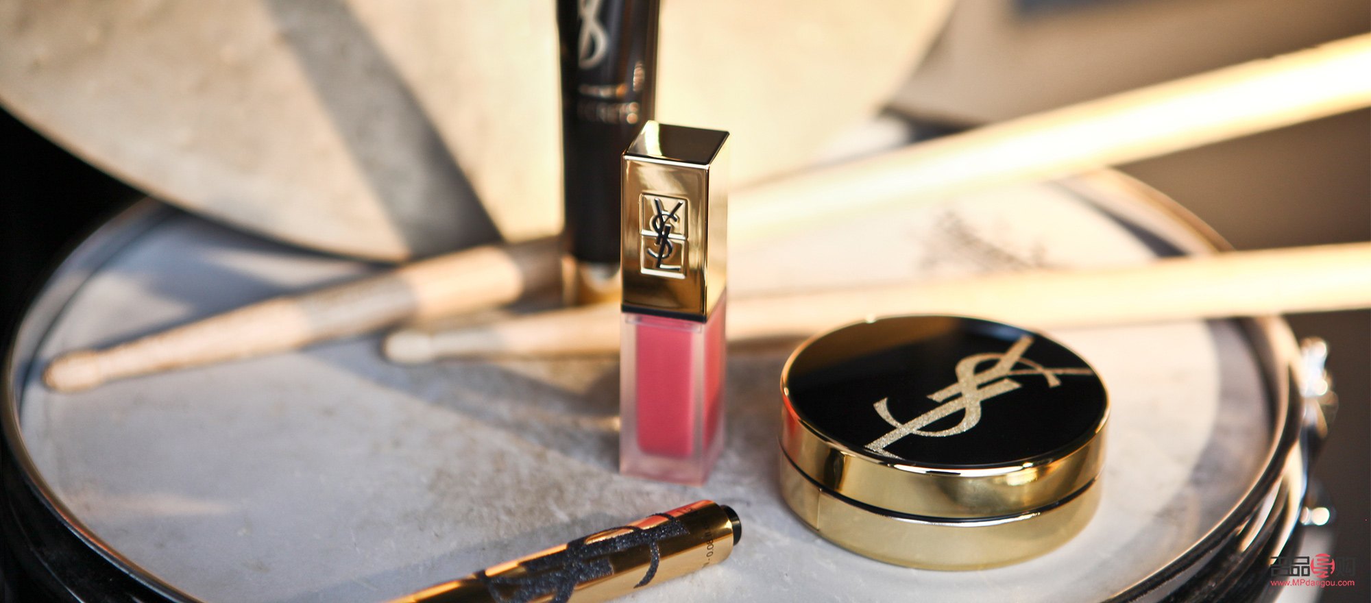 圣羅蘭彩妝如何(圣羅蘭彩妝如何使用)