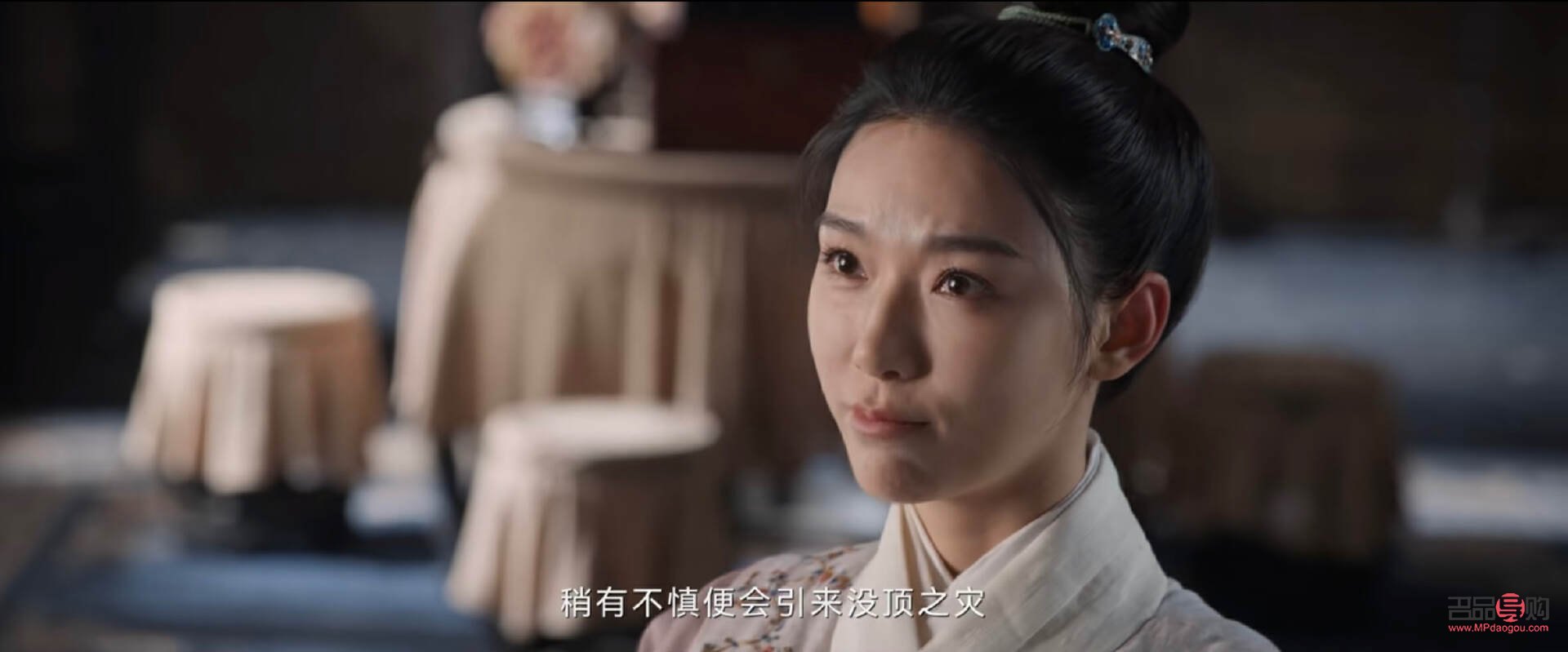 <h3>眼線貼寫真：舞臺藝術(shù)的璀璨明珠</h3>