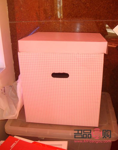 禮物大箱子里送什么(禮物大箱子里送什么好)