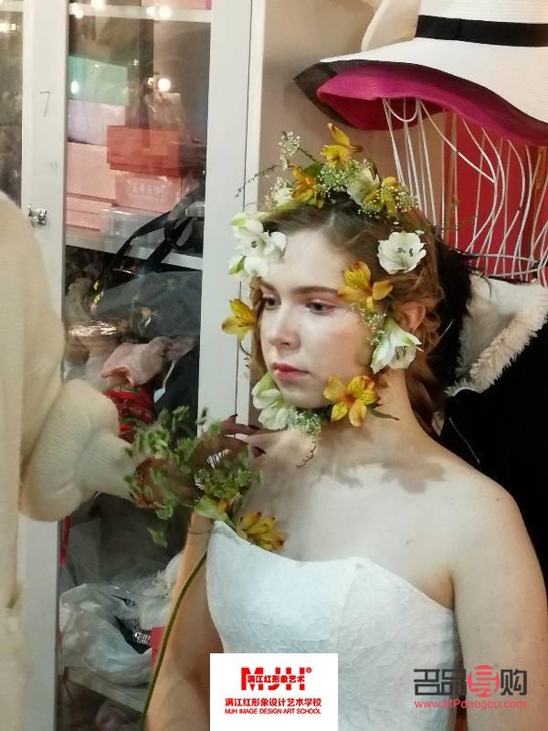 <h3>彩妝教學(xué)隨筆：探索美麗之旅</h3>