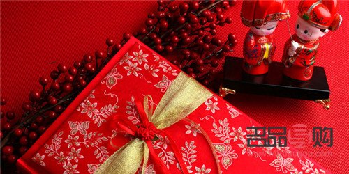 結(jié)婚晚上送什么禮物(結(jié)婚晚上送紅包合適嗎)