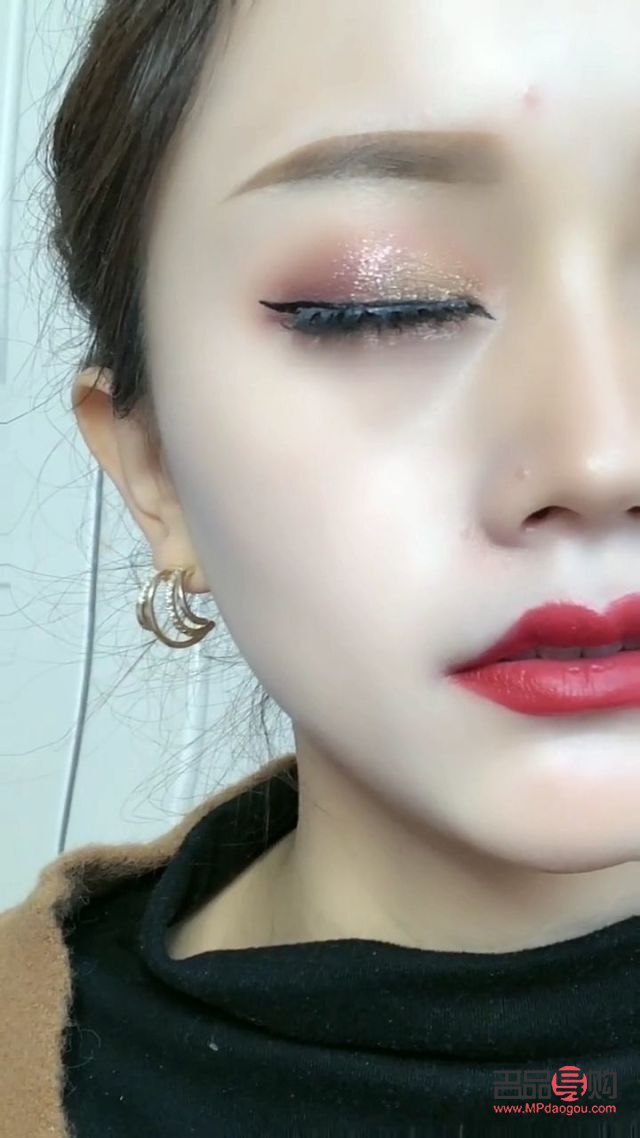 化妝怎么化眼睛好看(化妝怎么化眼睛好看圖片)