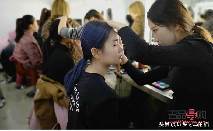 現(xiàn)在學(xué)美容好嗎(現(xiàn)在學(xué)美容好嗎女生)