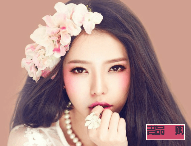 彩妝怎么上(彩妝上裝步驟)