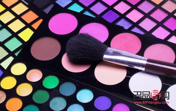 彩妝漆怎么選(彩妝漆怎么選色號)