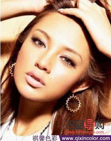 彩妝怎么挑(彩妝怎么選適合什么顏色)