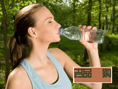 美容護(hù)膚喝什么(美容護(hù)膚喝什么好)