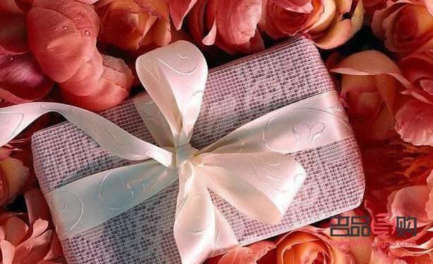 跟情人要什么禮物好(跟情人要什么禮物好呢)