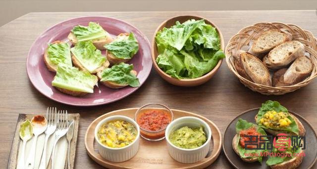 早上吃什么美容(早上吃什么美容養(yǎng)顏的早餐)