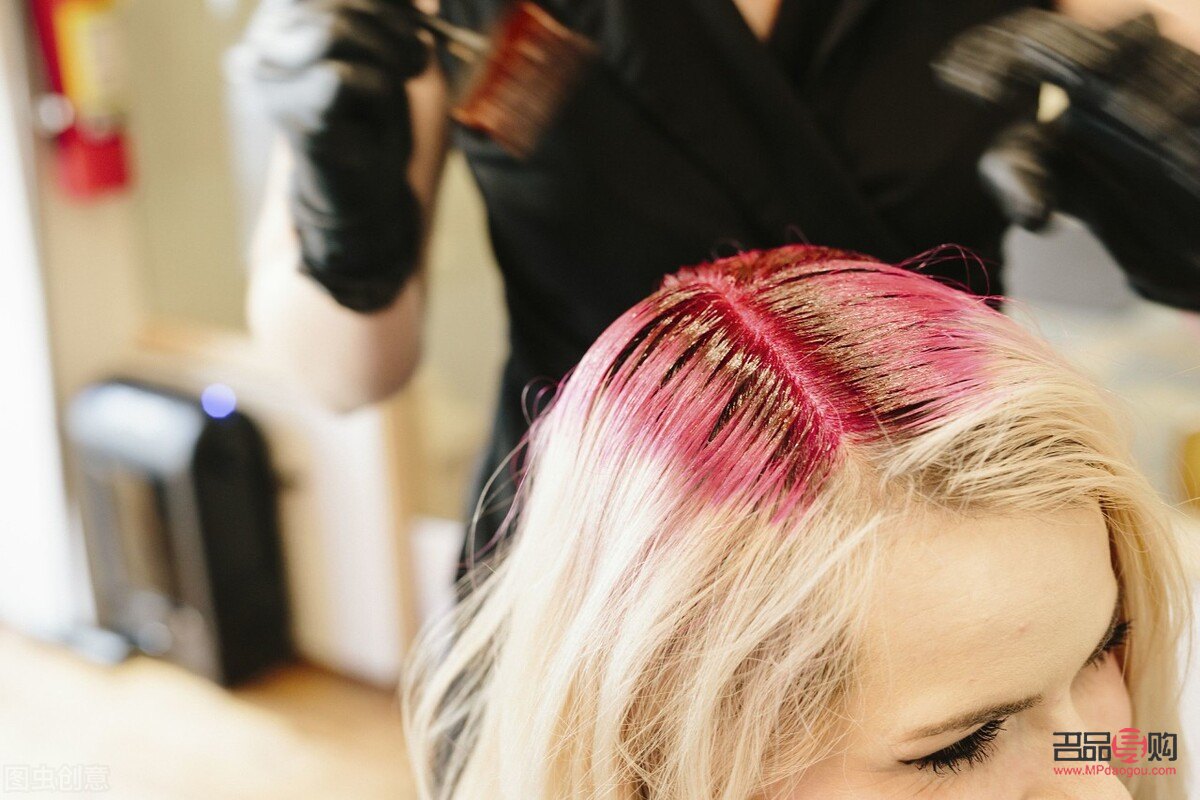 經(jīng)常染發(fā)怎么護理身體(經(jīng)常染發(fā)怎么護理身體健康)