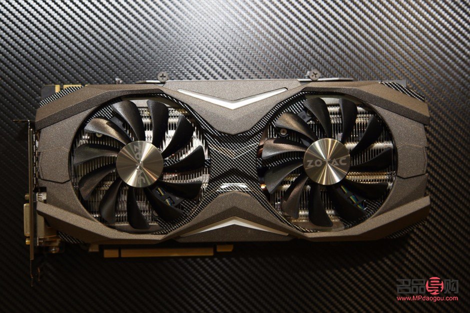 <h3>探索120種眼影顏色的魅力世界</h3>