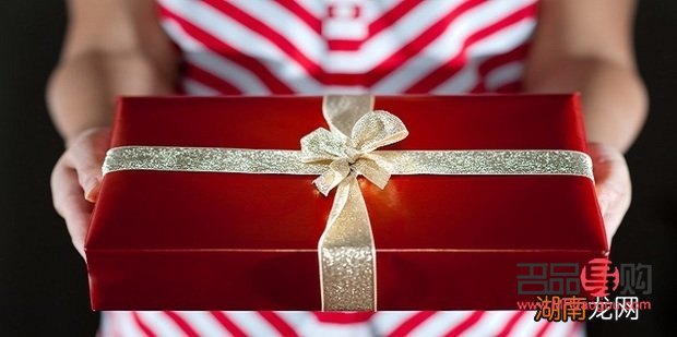 送部長(zhǎng)什么禮物(送部長(zhǎng)什么禮物好)
