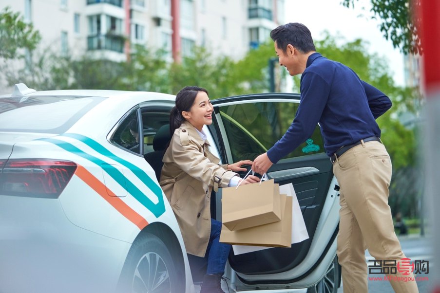 結婚用車送什么禮物(結婚用車送什么禮物好)