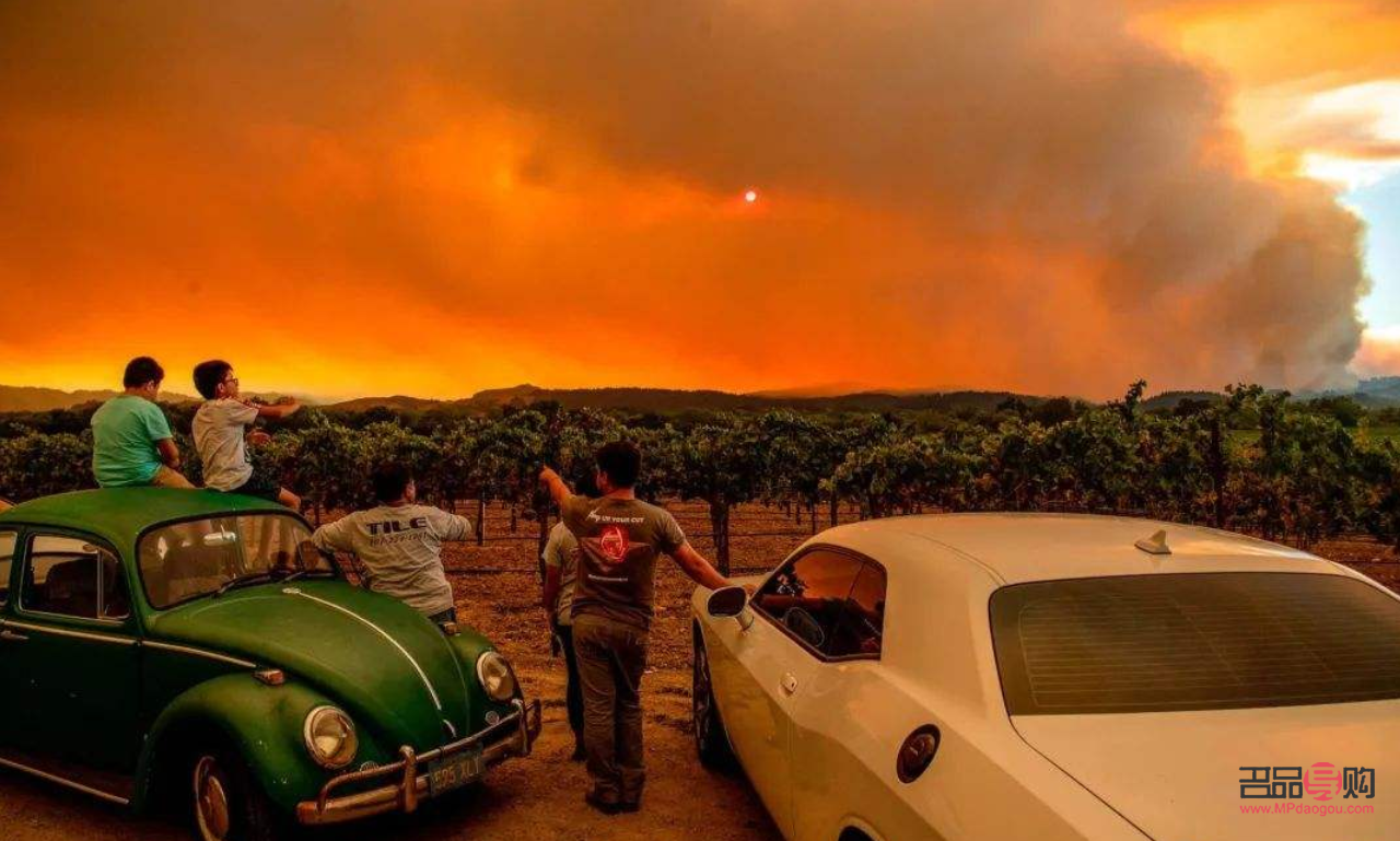 <h3>火星彩妝怎么護(hù)膚——打造星際美妝新體驗(yàn)</h3>