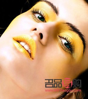 彩妝新手必備攻略：打造完美妝容的秘訣大揭秘