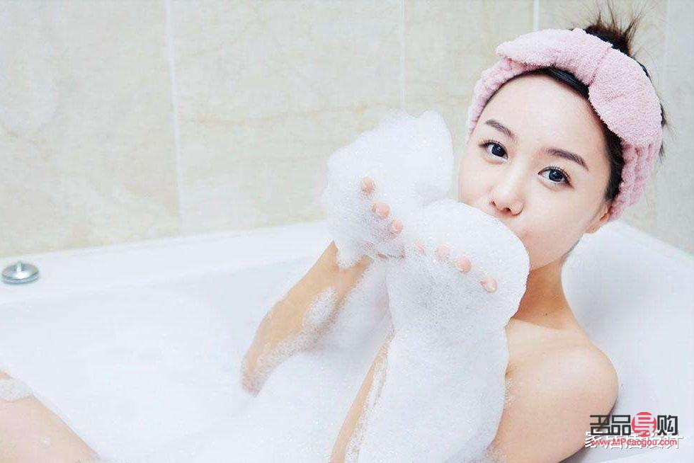 女性洗澡護(hù)理身體好嗎(女性洗澡護(hù)理身體好嗎視頻)