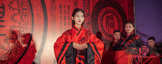 <h3>嫁女可以送親戚禮物嗎</h3>