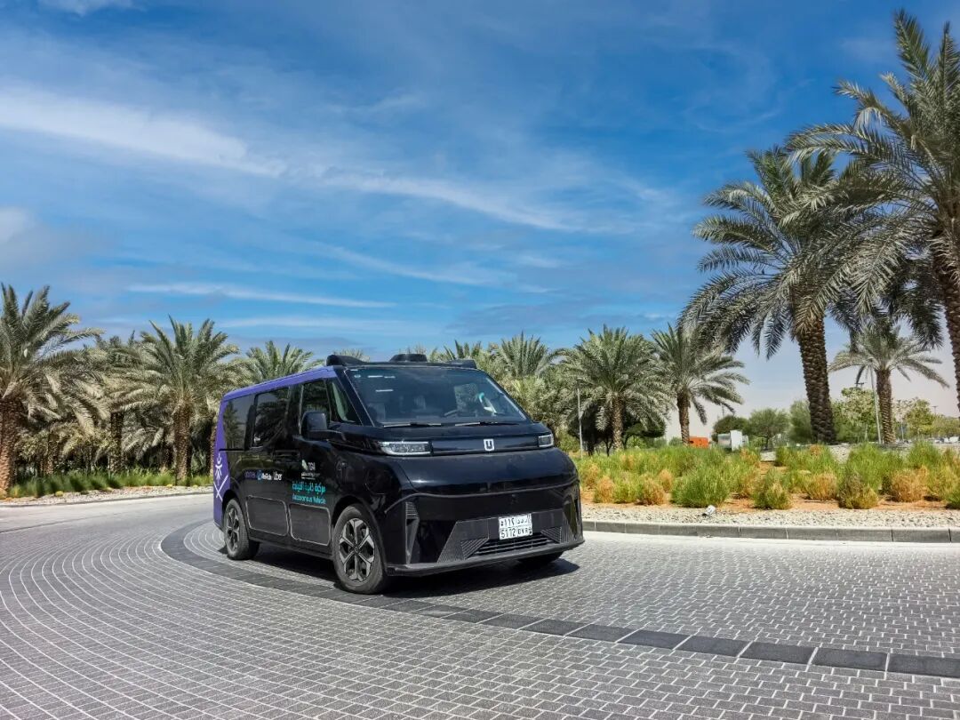 文遠(yuǎn)知行攜手Uber在利雅得開放Robotaxi公眾運營服務(wù)