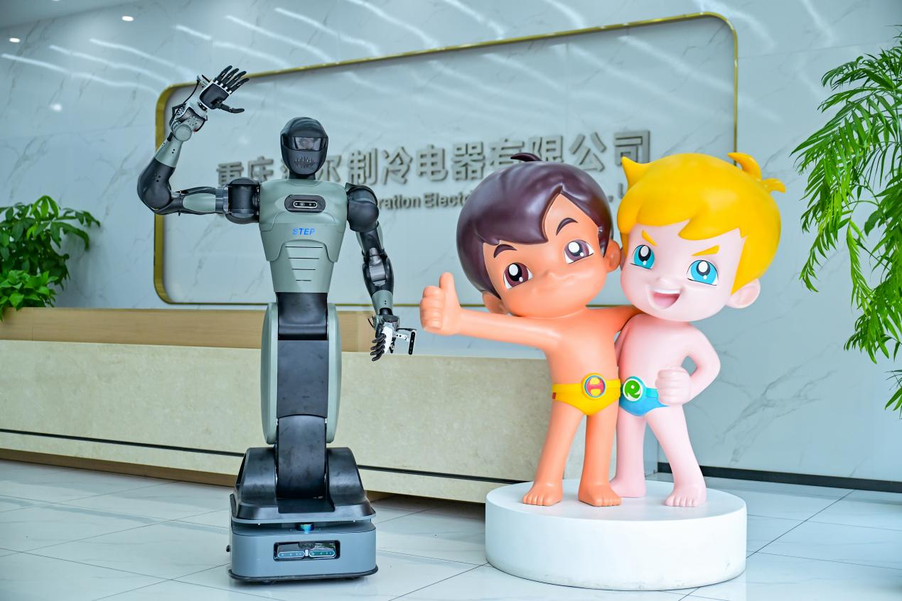 新時達人形機器人新達“入職”海爾工廠，機器人真的開始進廠打工了？