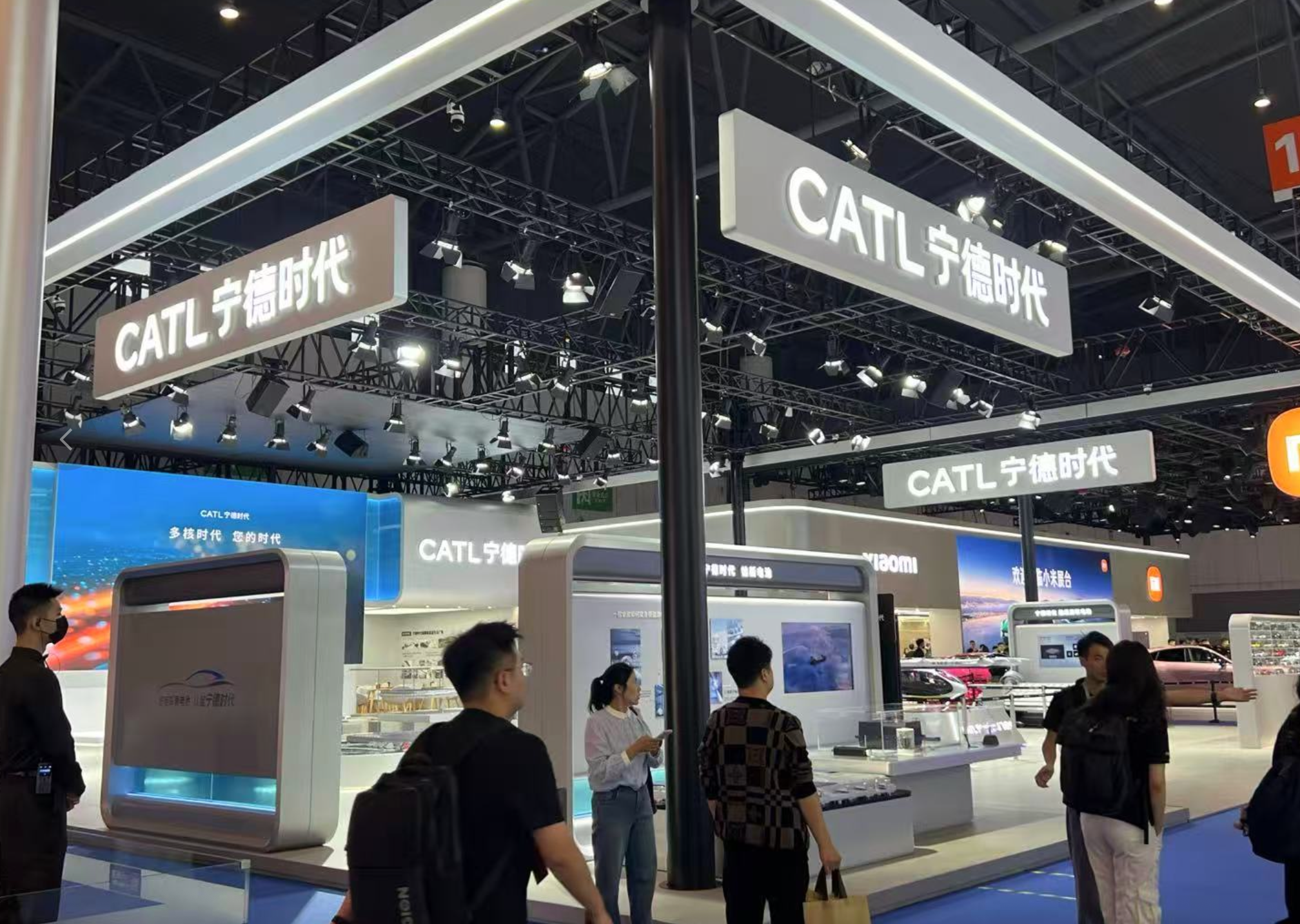 動力電池出海兇猛：規(guī)劃產(chǎn)能超400GWh，相當(dāng)于海外再造一個“寧德時代”