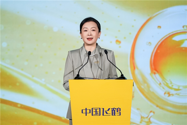 飛鶴發(fā)布“新一代更適合”，權威專家團共證科研突破