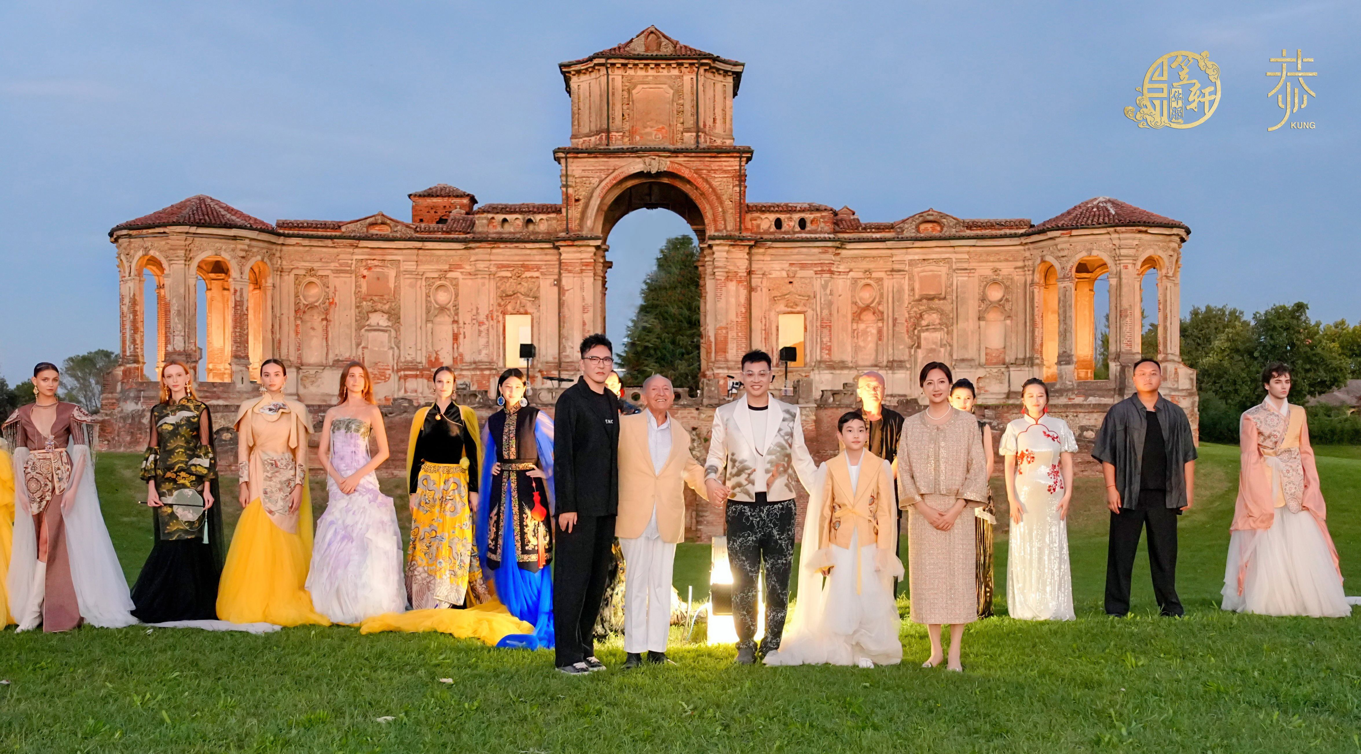 君佩黃金巴黎首秀：珠寶級(jí)工藝鑄就東方黃金品牌的全球時(shí)尚里程碑