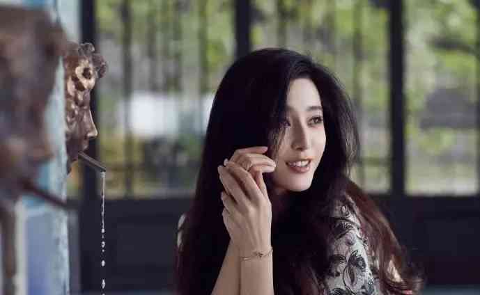 活久見 LV竟然出香水了4