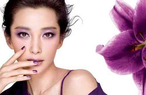 巴黎歐萊雅春季妝容 花漾炫紫 !