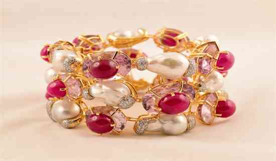 男人戒指的戴法和意義(男士戒指的戴法和意義的含義)