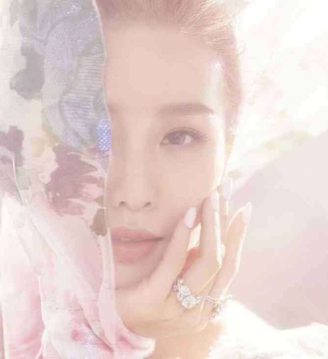 賭石300塊錢賭出5億(賭石幾百塊)