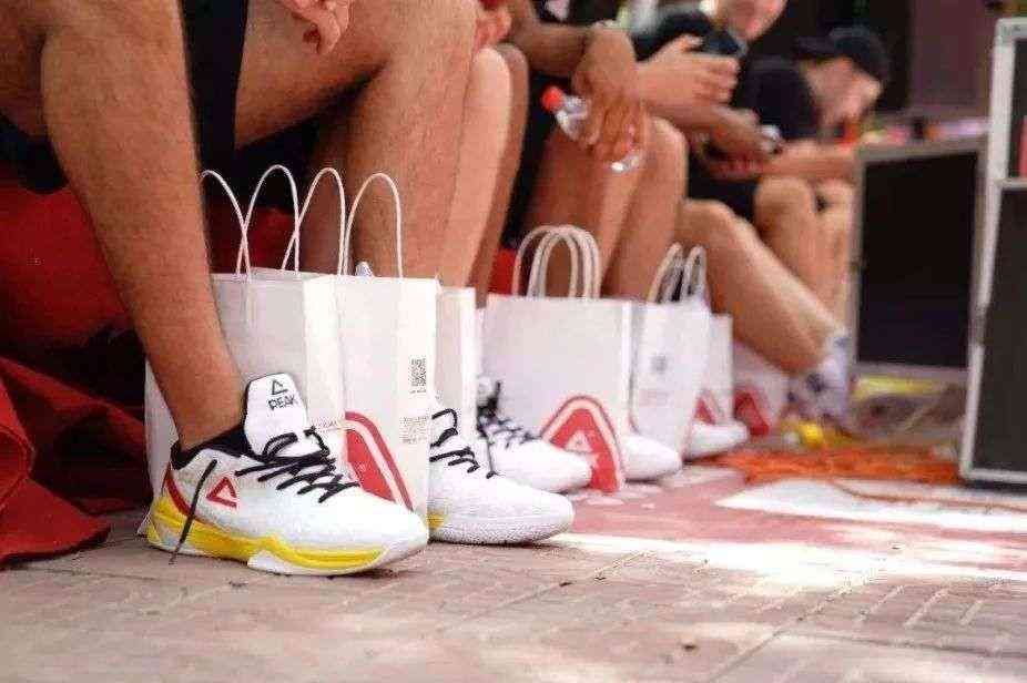 匹克是哪個(gè)國家的品牌